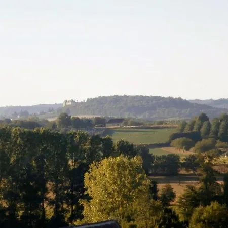 Casa de Férias Near Saint-medard-d'excideuil *